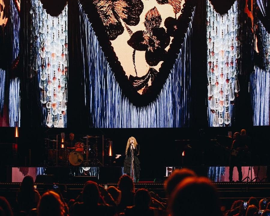 Stevie Nicks performing at Hard Rock Live